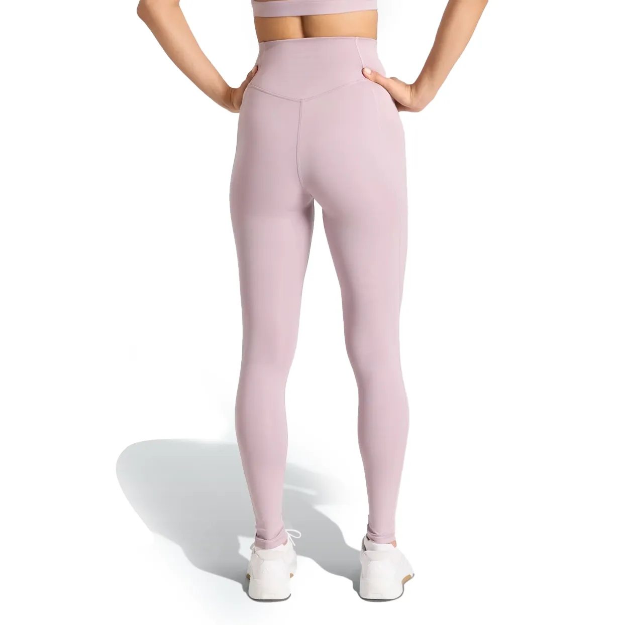 Calça legging Adidas Optimé Essentials Rosa mostrando costas e cintura alta